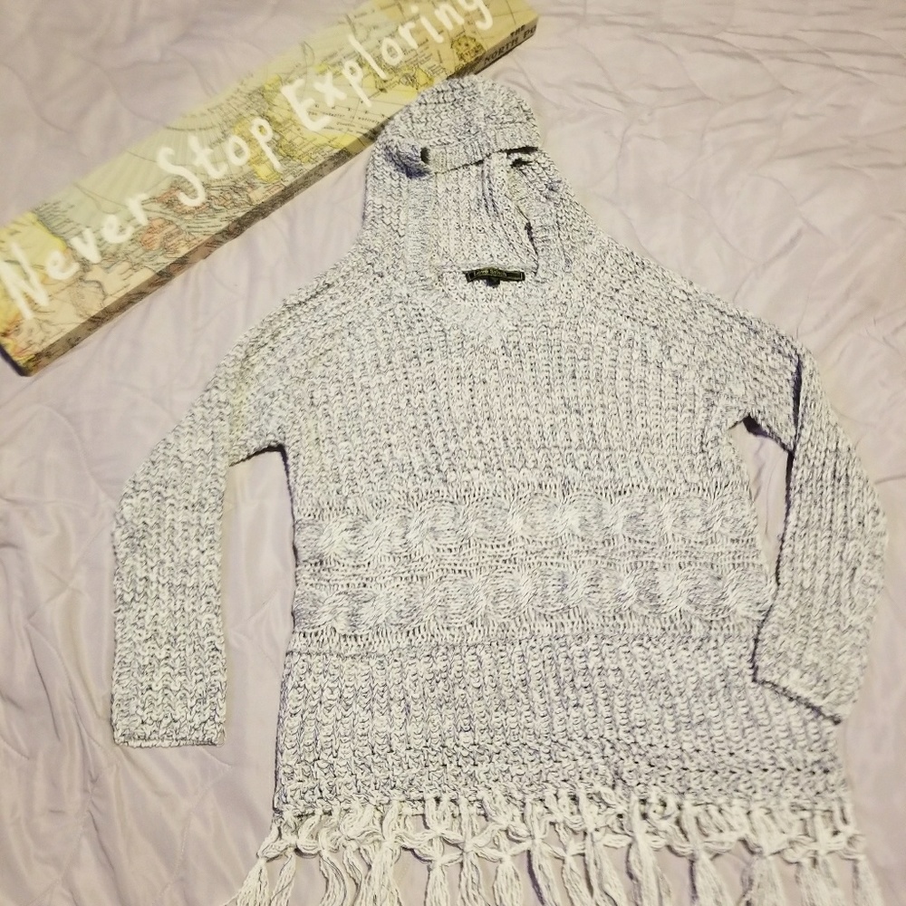 💘Love Stitch💘 White&Blue Fringe Knit Hoodie